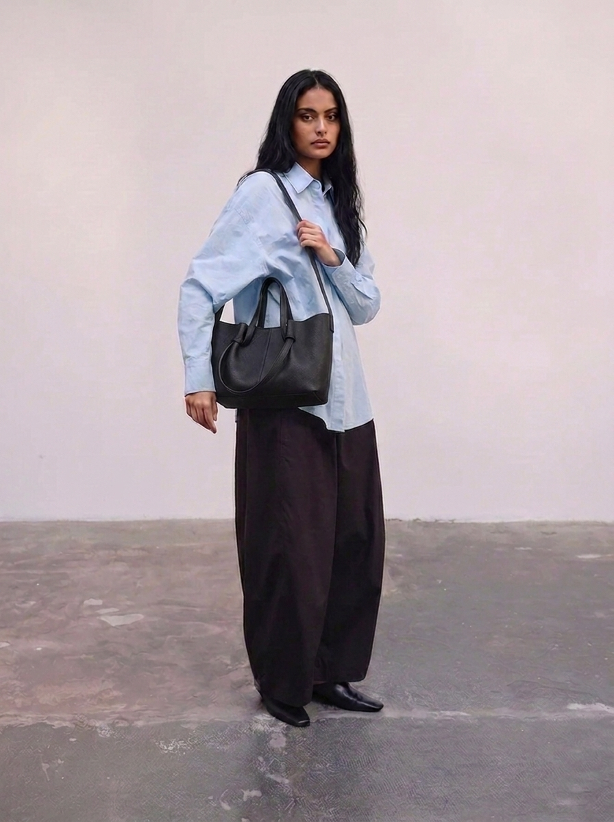 Soft Minimal Crossbody Bag