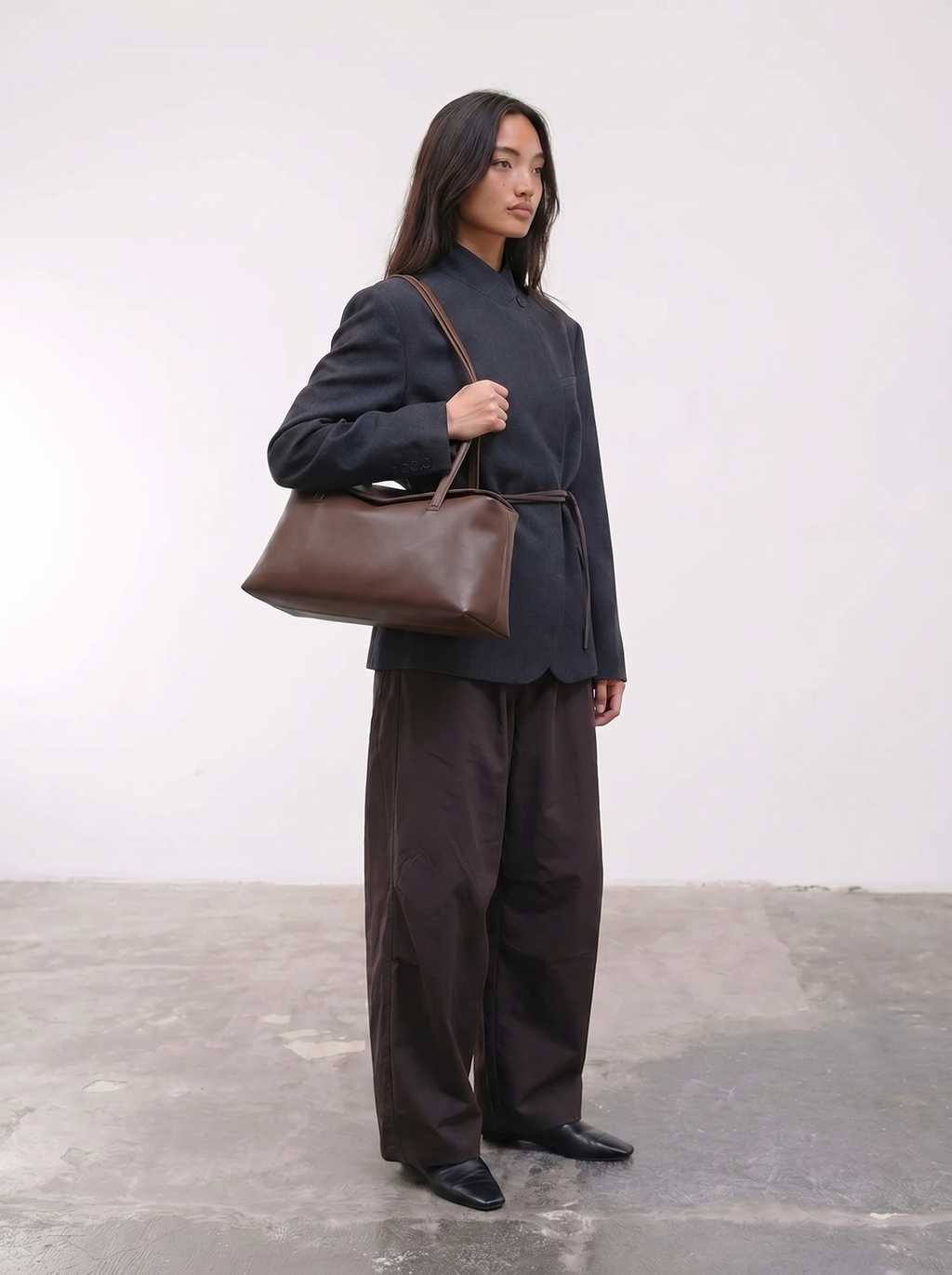 Ivy Structured Shoulder Bag