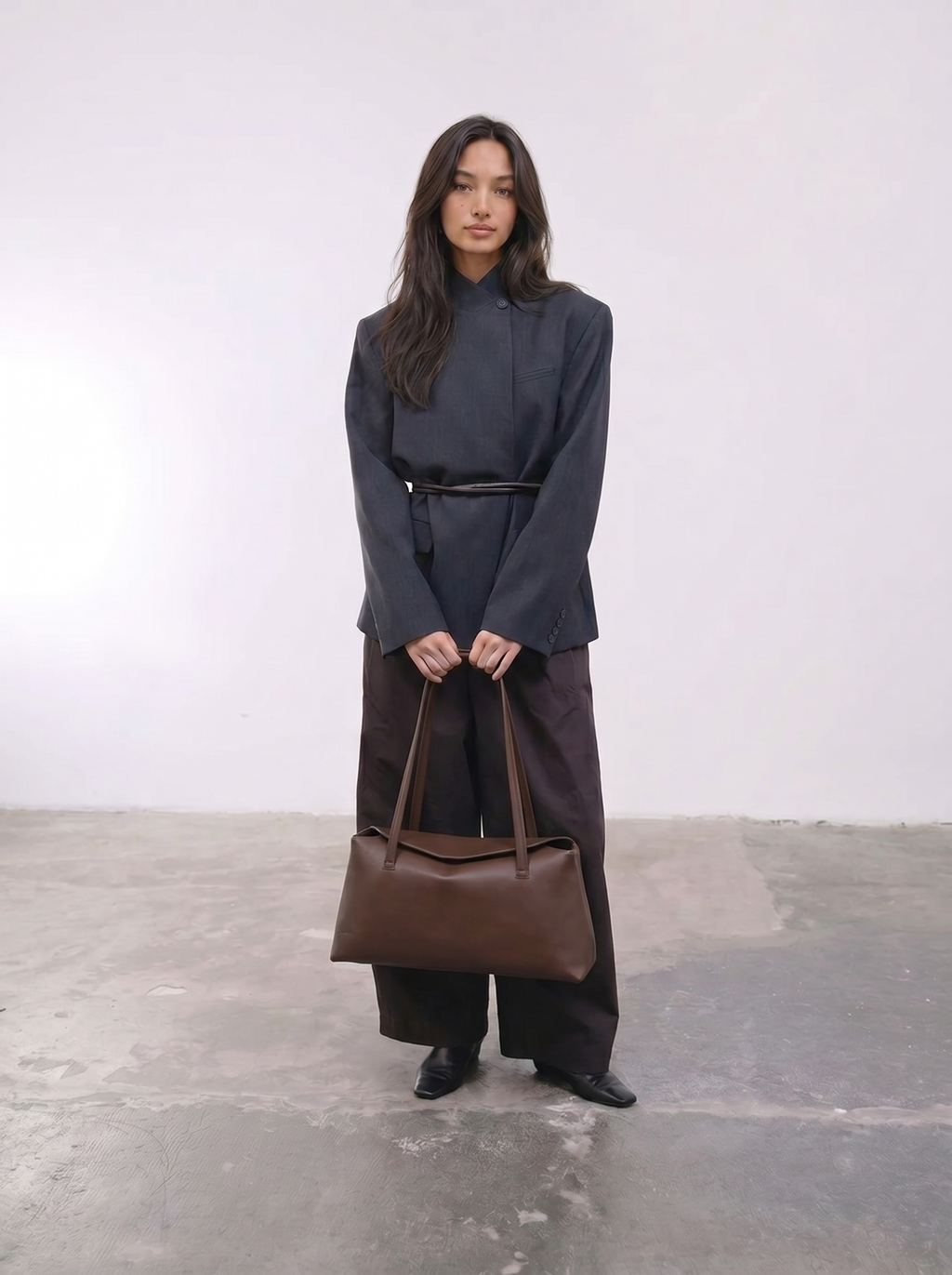 Ivy Structured Shoulder Bag